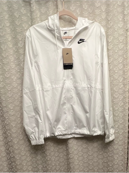 Nike Jackets & Blazers - NWT Nike Small Sportswear Essential Woven Hooded Windbreaker Jacket White